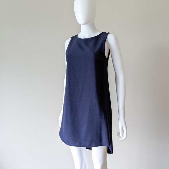 Monteau Open Back Navy Dress - Picture 2 of 7
